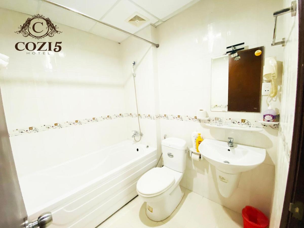 Cozi 5 Hotel & Apartment Хошимин Экстерьер фото
